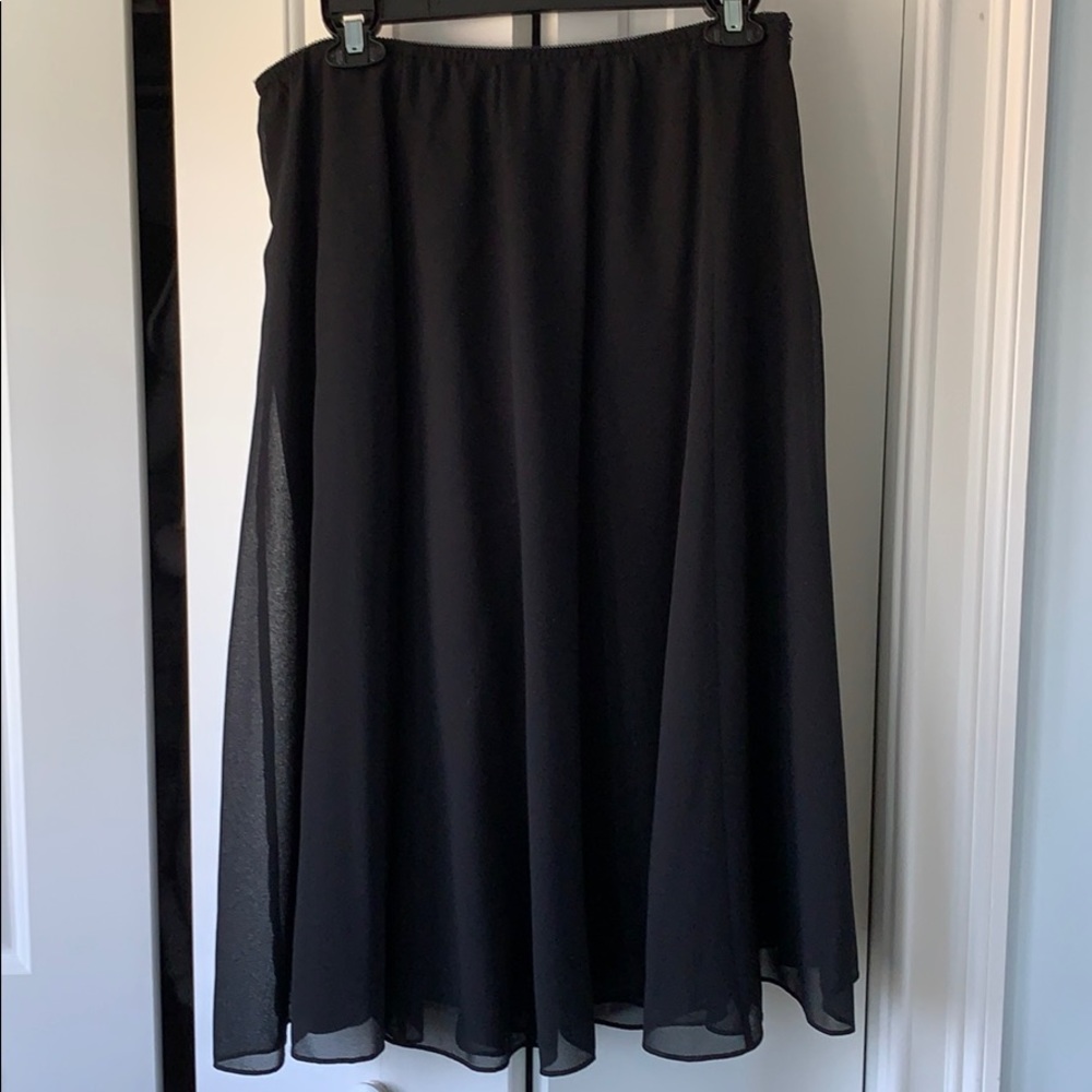 🌻NWOT- MSK Bias A-Line skirt size 14
